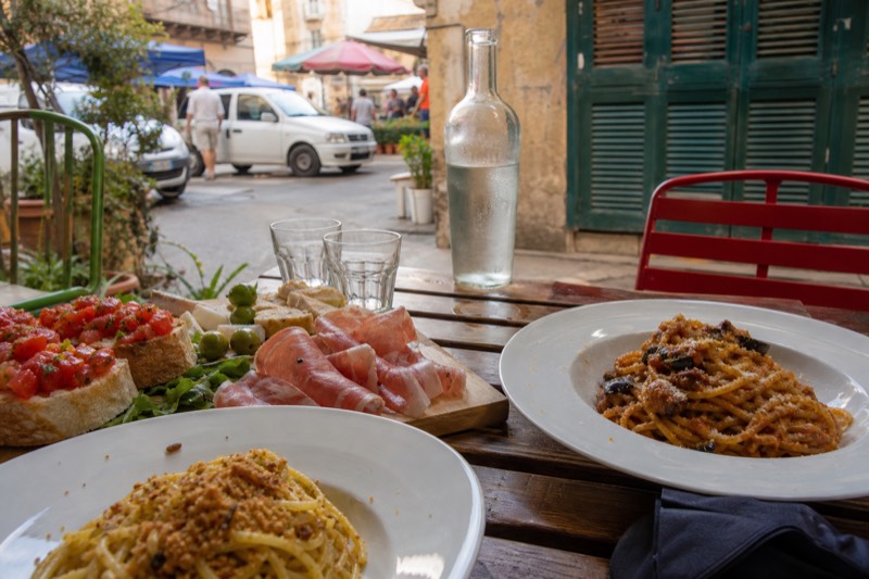 4-Hour Walk, Lunch Included